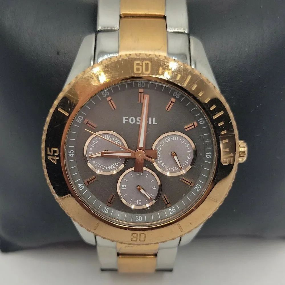 Fossil Stella ES3030 Womens Stainless Steel Analog Dial Quartz Wrist Watch DE492